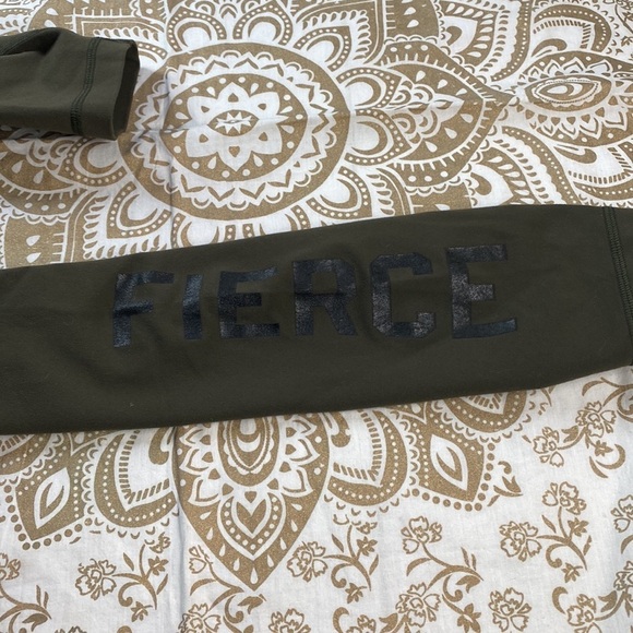 Lululemon legging with the Fierce word down the left leg - Picture 5 of 12